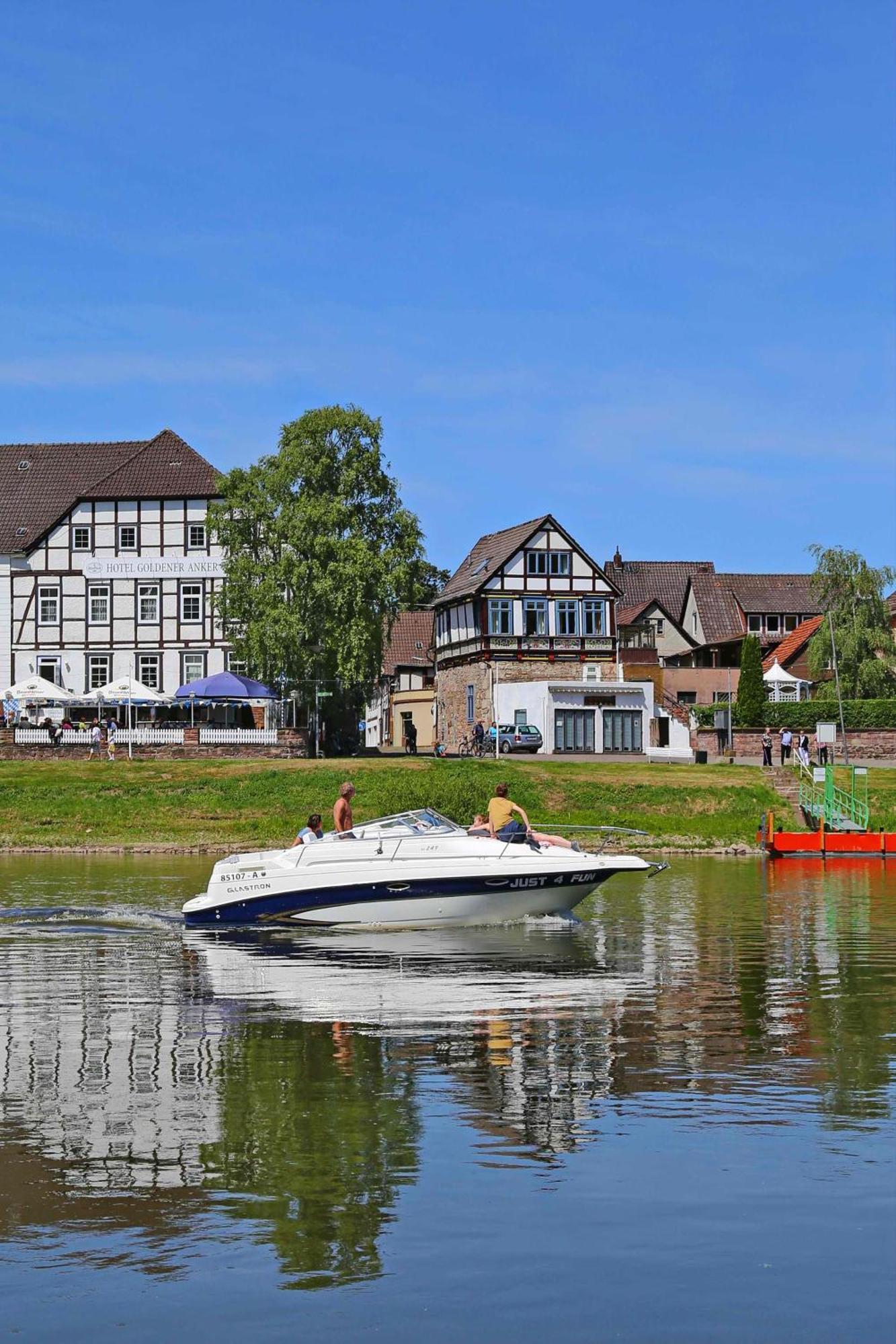 Ferienwohnungen Am Weserstrand Bodenwerder Exterior photo